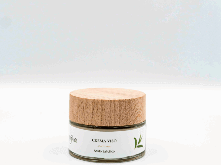 Vasetto in vetro contenente crema viso purificante all'acido salicilico con il tappo chiuso.